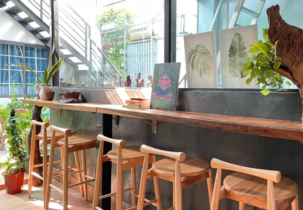 Vania House Comfortable Near The Airport Ở trọ