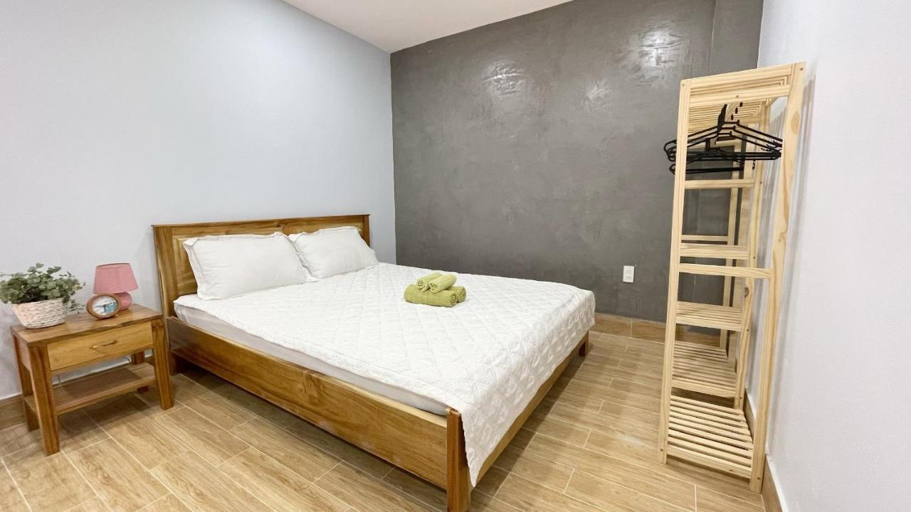 Vania House Comfortable Near The Airport Ở trọ *