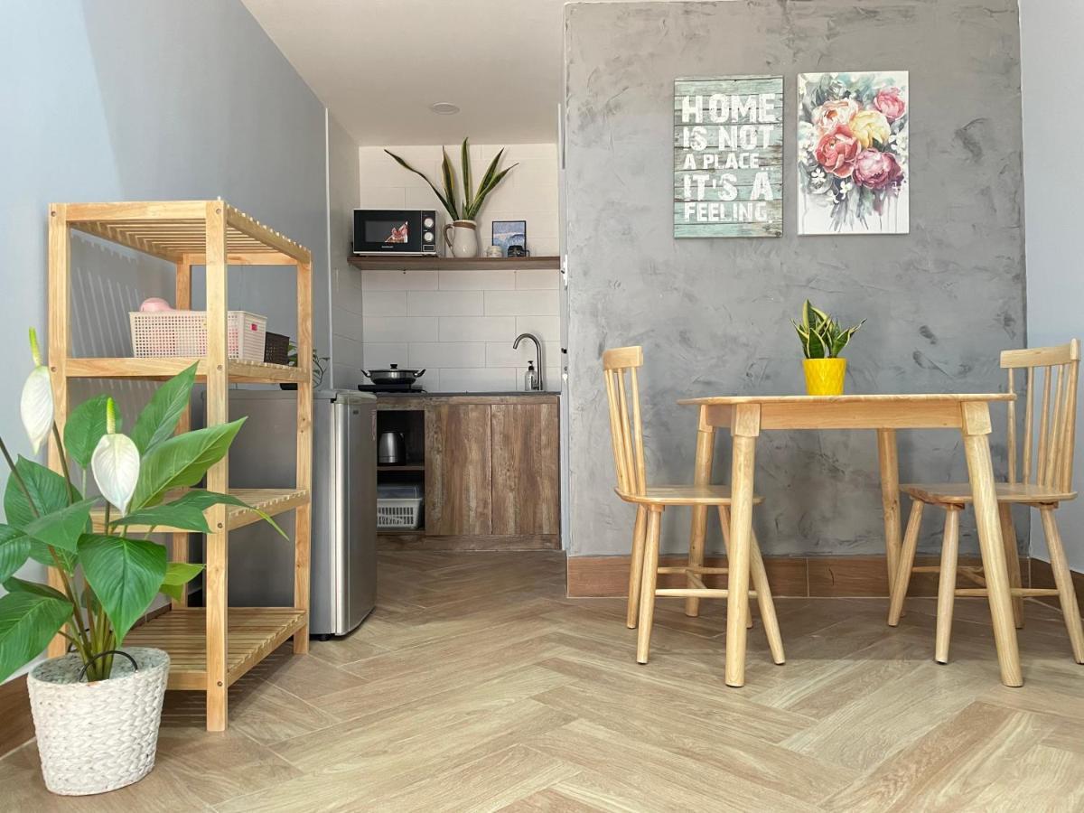 Vania House Comfortable Near The Airport *